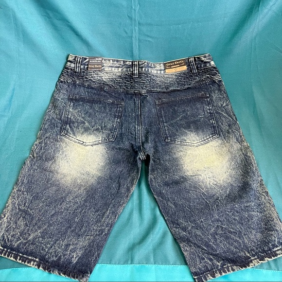 Gray Earth Mens Jeans - Picture 2 of 5